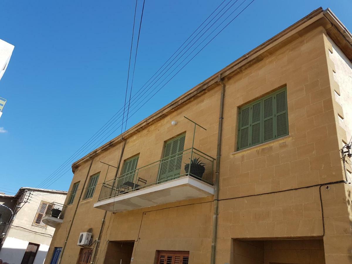 Ines Guest House Nicosia Exterior foto